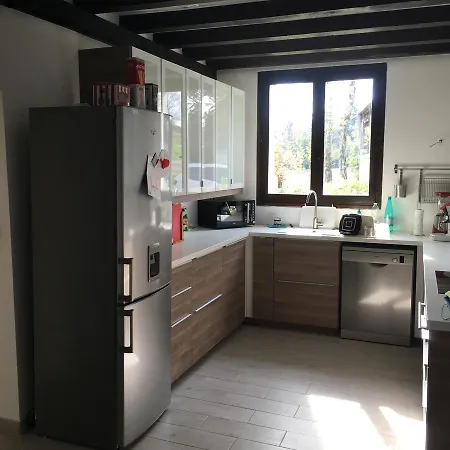 Maison Calme Avec Piscine *
