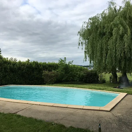 Maison Calme Avec Piscine *